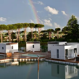 ** Hotel Villaggio La Pescaccia Italy